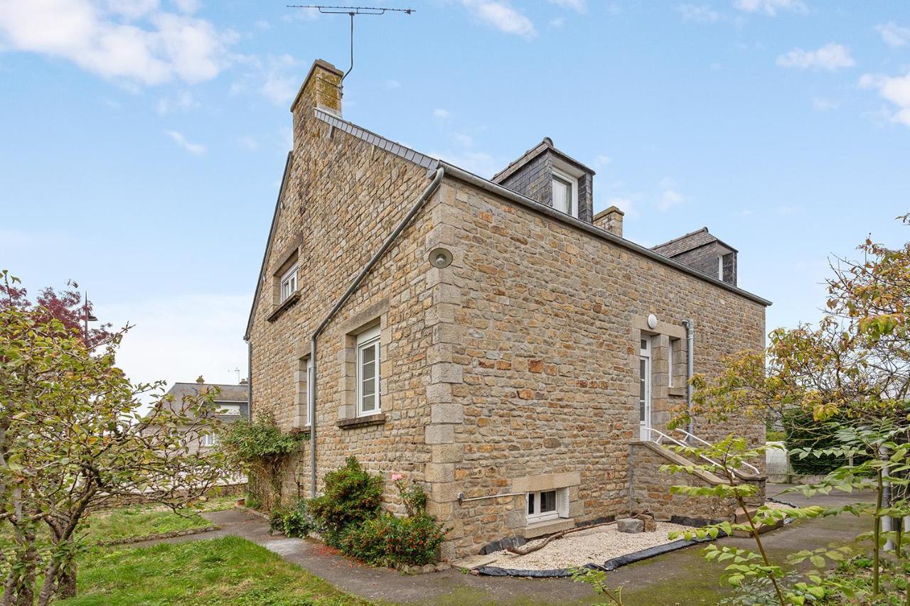 Loft British Au Pied Du Mont ! Apartamento Pontorson Exterior foto
