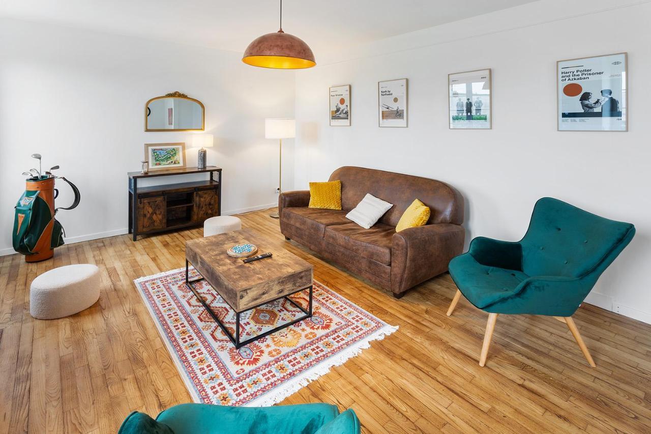 Loft British Au Pied Du Mont ! Apartamento Pontorson Exterior foto